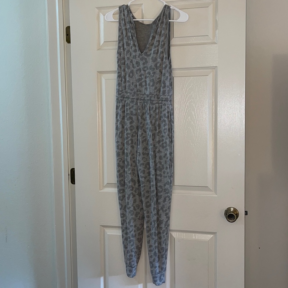 Grey cheetah Jumpsuit!